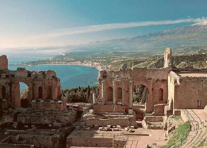 National Gallery Oda ve Kahvaltı Taormina